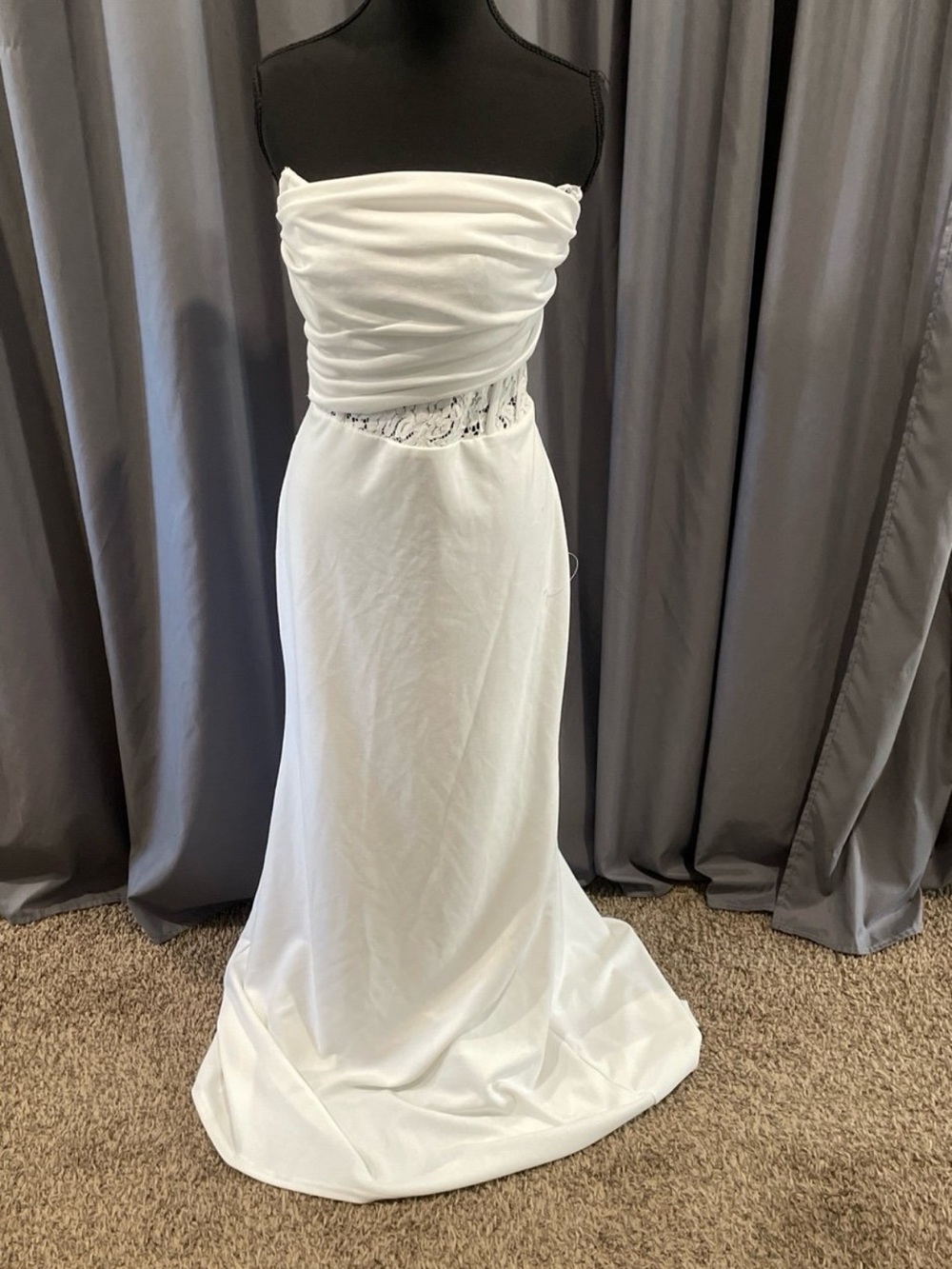 Lulu’s NWT a vowed adoration white sheer lace pleated strapless dress XL